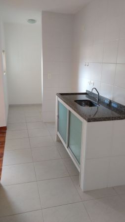 castroimoveislitoral.com.br