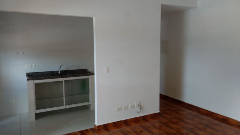 castroimoveislitoral.com.br