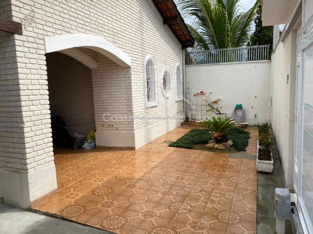 Casa Padrão venda Martim de Sá - Referência 649