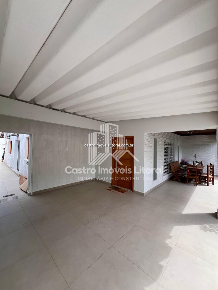 Casa Padrão Sumaré 3 dormitorios 4 vagas na garagem